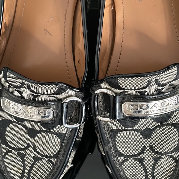 Coach Felisha Signature Jacquard Loafers 6.5 AND FREE COACH WALLET TOO!! - Picture 6 of 7